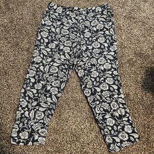 Jessica Simpson - Size: L - Blue and White Floral Print Pants